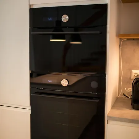 Hugos Design Am Waldrand - Ruhig & Modern *