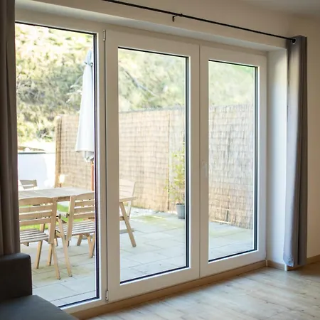 Hugos Design Am Waldrand - Ruhig & Modern *