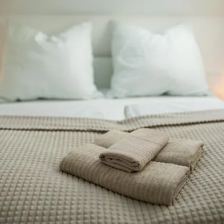 Hugos Design Am Waldrand - Ruhig & Modern アパート ベンスハイム