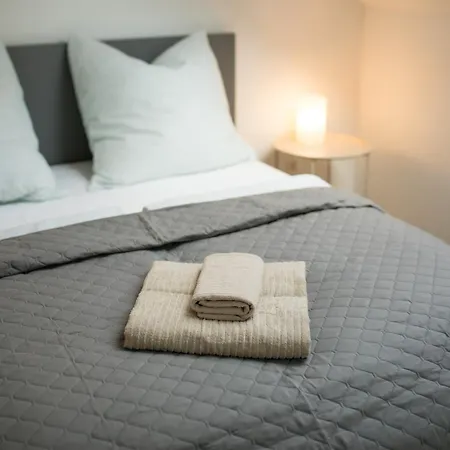 Hugos Design Am Waldrand - Ruhig & Modern *