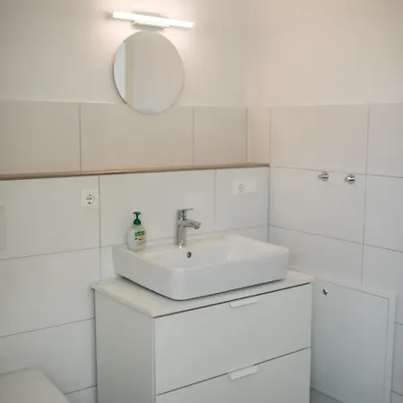 Hugos Design Am Waldrand - Ruhig & Modern Daire