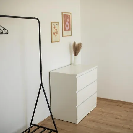 Hugos Design Am Waldrand - Ruhig & Modern アパート
