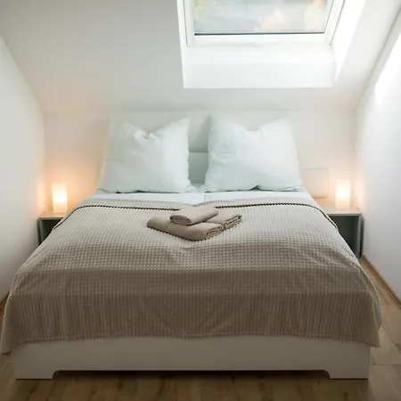 Hugos Design Am Waldrand - Ruhig & Modern * ベンスハイム